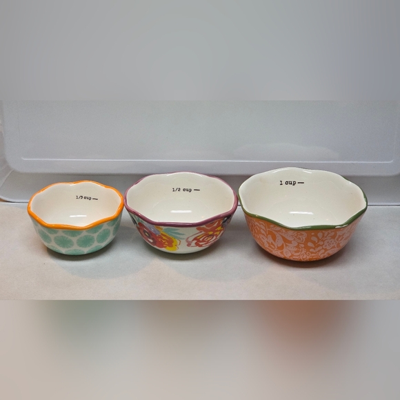 The Pioneer Woman Flea Market  Measuring Cups (set of 3) - Picture 1 of 4